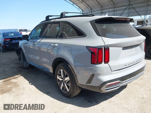 2022 Kia Sorento EX z VIN 5XYRH4LF8NG136238, wystawiony jako IAAI lot #41963656 z przebiegiem 78 713 mil mil oraz . Historia ofert i sprzedaży dostępna na DreamBid. Obrazek 3.