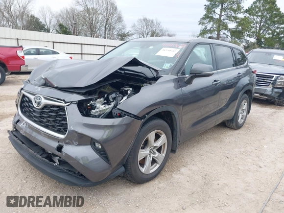 2021 Toyota Highlander L with VIN 5TDZZRAH8MS059113, listed as a IAAI auction lot 41590682 with 60,150 mi miles and . Bid and sale history available at DreamBid. Image 2.