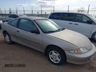 2002 Chevrolet Cavalier with VIN 1G1JC124427137107, listed as a IAAI auction lot 41946147 with 91,075 mi miles. Bid and sale history available at carsss.com. Image 1.