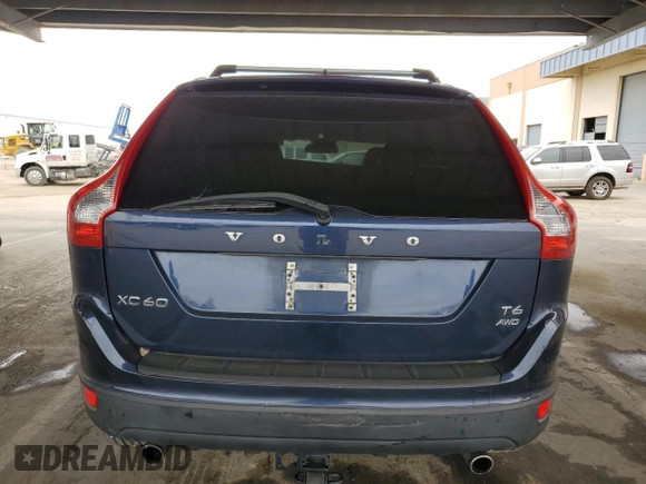 2013 Volvo XC60 T6 z VIN YV4902DZ9D2442570, wystawiony jako Copart lot #53740865 z przebiegiem 152 701 mil mil oraz Czysty tytuł • Clean title. Historia ofert i sprzedaży dostępna na DreamBid. Obrazek 6.