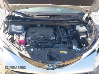 2022 Toyota Sienna Limited with VIN 5TDZRKECXNS136443, listed as a IAAI auction lot 41353097 with 20,568 mi miles and . Bid and sale history available at DreamBid. Image 10.