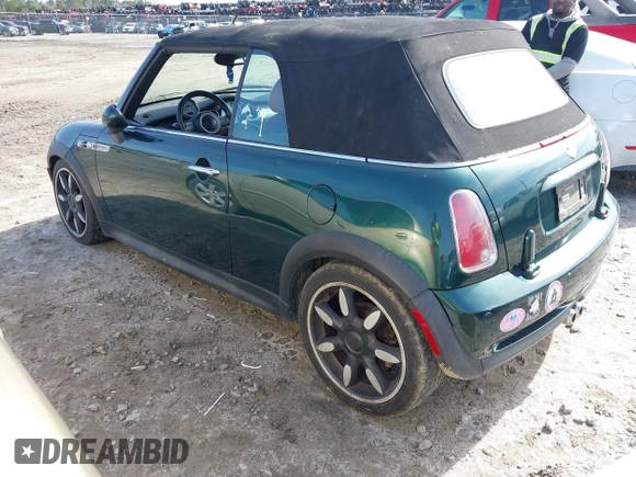 2007 MINI Convertible S с VIN WMWRH335X7TJ43729, выставлен на аукционе IAAI как лот 41385089 с пробегом 91 380 миль миль и . История ставок и продаж доступна на DreamBid. Изображение 3.