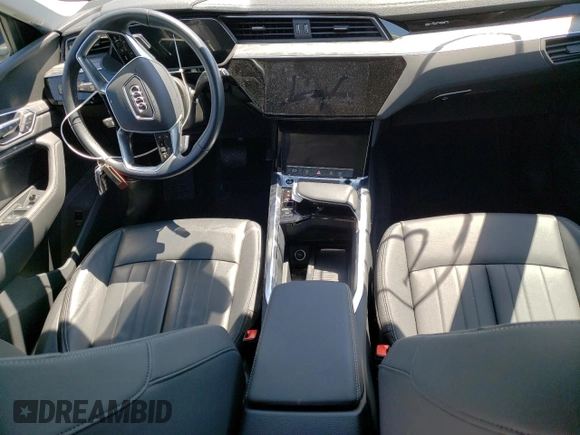 2021 Audi e-tron Premium with VIN WA1AAAGE6MB010898, listed as a Copart auction lot 58883063 with 17,986 mi miles. Bid and sale history available at carsss.com. Image 8.