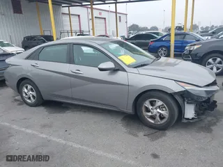 2021 Hyundai Elantra SE with VIN KMHLL4AG8MU121800, listed as a IAAI auction lot 41489779 with 38,913 mi miles. Bid and sale history available at carsss.com. Image 14.