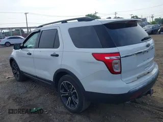 2013 Ford Explorer with VIN 1FM5K7B86DGA91859, listed as a IAAI auction lot 42708893 with 212,989 mi miles and . Bid and sale history available at DreamBid. Image 3.