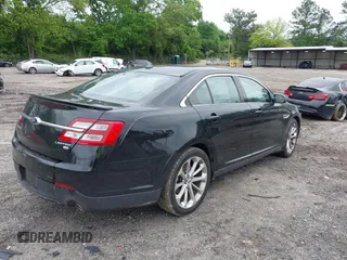 2015 Ford Taurus Limited с VIN 1FAHP2J8XFG199174, выставлен на аукционе IAAI как лот 42217433 с пробегом 128 229 миль миль и . История ставок и продаж доступна на DreamBid. Изображение 4.