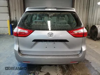 2018 Toyota Sienna L with VIN 5TDZZ3DC7JS941222, listed as a Copart auction lot 72566472 with 50,112 mi miles and . Bid and sale history available at DreamBid. Image 6.