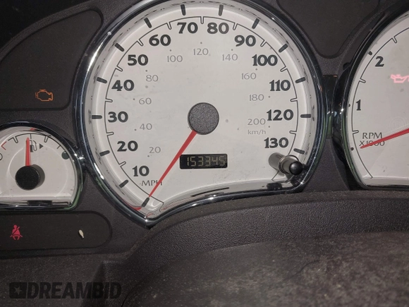 2004 Saturn VUE with VIN 5GZCZ23D44S842393, listed as a IAAI auction lot 40941847 with 153,345 mi miles and . Bid and sale history available at DreamBid. Image 7.