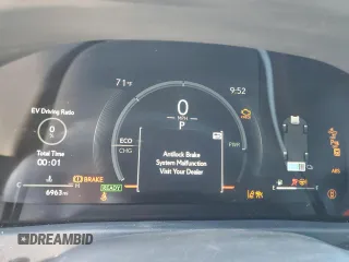 2025 Lexus UX z VIN JTHYBJAH6S2007225, wystawiony jako Copart lot #49593555 z przebiegiem 6963 mil mil oraz Nie do naprawy. Historia ofert i sprzedaży dostępna na DreamBid. Obrazek 9.