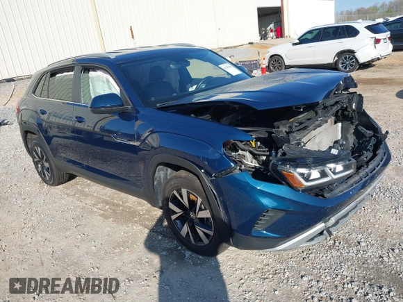 2022 Volkswagen Atlas SE with VIN 1V2DC2CA5NC222241, listed as a IAAI auction lot 41767069 with 45,915 mi miles and . Bid and sale history available at DreamBid. Image 1.