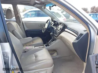 2002 Toyota Highlander with VIN JTEHF21A120081254, listed as a IAAI auction lot 41549077 with 162,115 mi miles. Bid and sale history available at carsss.com. Image 5.