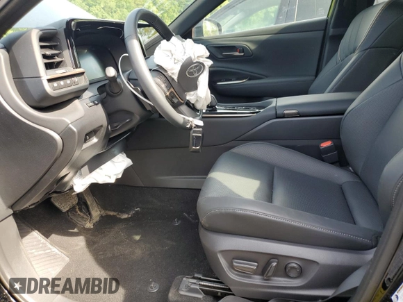 2025 Toyota Crown XLE с VIN JTDACAAJ7S3006291, выставлен на аукционе Copart как лот 58527005 с пробегом 6 579 миль миль и Списание • Salvage title. История ставок и продаж доступна на DreamBid. Изображение 7.
