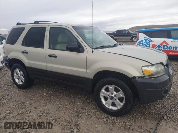 2005 Ford Escape XLT с VIN 1FMYU931X5KD62828, выставлен на аукционе Copart как лот 55139925 с пробегом 108 704 миль миль и Списание • Salvage title. История ставок и продаж доступна на DreamBid. Изображение 4.