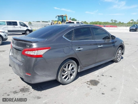 2014 Nissan Sentra SV with VIN 3N1AB7AP7EY326090, listed as a IAAI auction lot 41741862 with 189,914 mi miles. Bid and sale history available at carsss.com. Image 4.