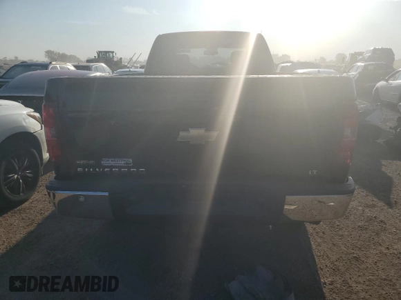 2011 Chevrolet Silverado 1500 LT with VIN 1GCRKSE09BZ387197, listed as a Copart auction lot 71492374 with 232,862 mi miles and Salvage Title. Bid and sale history available at DreamBid. Image 6.