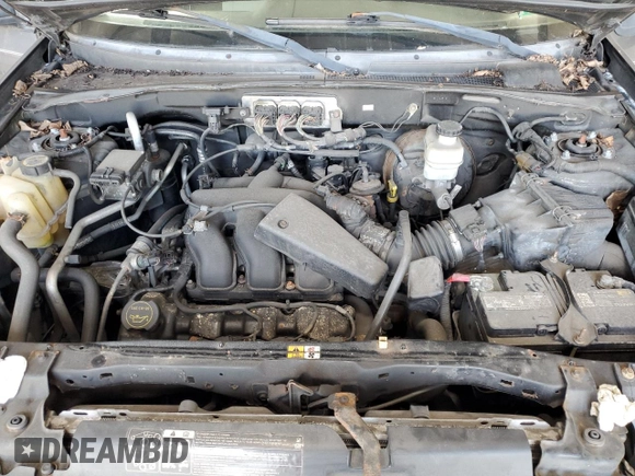 2006 Mercury Mariner Luxury with VIN 4M2YU57196KJ17893, listed as a Copart auction lot 66848295 with 128,080 mi miles and Clean title. Bid and sale history available at DreamBid. Image 12.