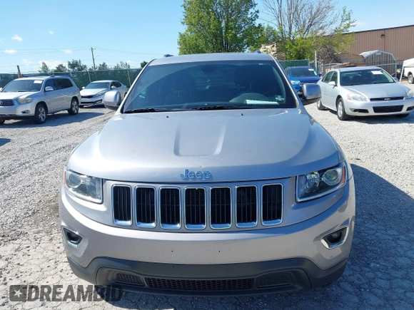 2016 Jeep Grand Cherokee Laredo z VIN 1C4RJFAG0GC384227, wystawiony jako IAAI lot #41995947 z przebiegiem 155 276 mil mil oraz . Historia ofert i sprzedaży dostępna na DreamBid. Obrazek 12.