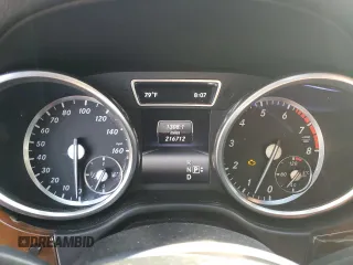 2015 Mercedes-Benz M 400 with VIN 4JGDA5GB9FA533725, listed as a Copart auction lot 53634095 with 216,712 mi miles and Clean Title. Bid and sale history available at DreamBid. Image 9.