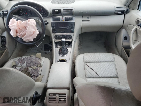 2006 Mercedes-Benz C 230 Sport with VIN WDBRF52H76F745502, listed as a Copart auction lot 46003175 with 119,918 mi miles and Clean title. Bid and sale history available at DreamBid. Image 8.