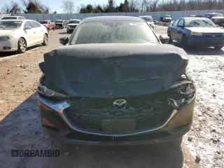 2021 Mazda 3 2.0 with VIN JM1BPAA73M1328390, listed as a Copart auction lot 44385695 with 58,467 mi miles and Salvage Title. Bid and sale history available at DreamBid. Image 5.