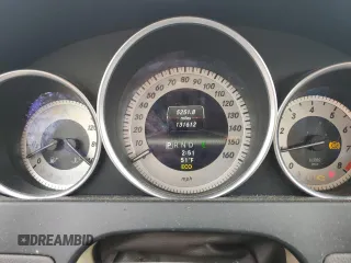 2013 Mercedes-Benz C 300 Sport z VIN WDDGF8AB6DR300385, wystawiony jako Copart lot #57798695 z przebiegiem 131 612 mil mil oraz Szkoda całkowita • Salvage title. Historia ofert i sprzedaży dostępna na DreamBid. Obrazek 9.