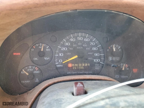 1999 Chevrolet Express Van with VIN 1GBFG15RXX1134896, listed as a Copart auction lot 88813845 with 267,795 mi miles and Clean Title. Bid and sale history available at carsss.com. Image 9.