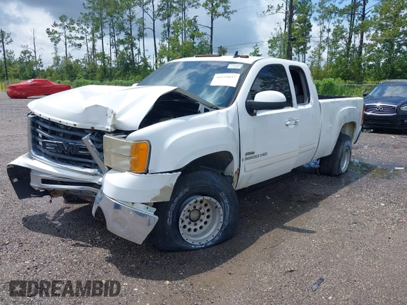 2007 GMC Sierra 2500HD SLT z VIN 1GTHK29607E518459, wystawiony jako IAAI lot #40120837 z przebiegiem 287 407 mil mil oraz . Historia ofert i sprzedaży dostępna na DreamBid. Obrazek 2.