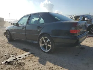 1999 Mercedes-Benz C z VIN WDBHA33E5XF777031, wystawiony jako Copart lot #57914774 z przebiegiem Nie podano mil oraz Szkoda całkowita • Salvage title. Historia ofert i sprzedaży dostępna na DreamBid. Obrazek 2.