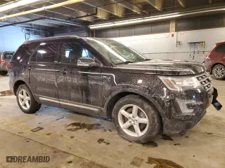 2017 Ford Explorer XLT with VIN 1FM5K7D81HGE20681, listed as a Copart auction lot 45788915 with 66,931 mi miles and Salvage Title. Bid and sale history available at carsss.com. Image 4.