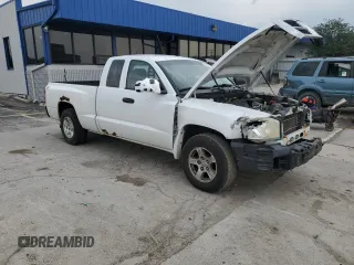 2005 Dodge Dakota SLT with VIN 1D7HE42N75S290422, listed as a Copart auction lot 59613155 with 132,450 mi miles and Salvage title. Bid and sale history available at DreamBid. Image 4.