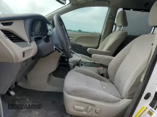2019 Toyota Sienna LE Auto Access Seat with VIN 5TDKZ3DC9KS977464, listed as a Copart auction lot 54574395 with 111,346 mi miles and Salvage Title. Bid and sale history available at DreamBid. Image 7.