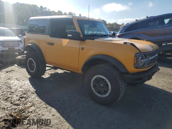 2022 Ford Bronco with VIN 1FMDE5CPXNLA84807, listed as a Copart auction lot 79506224 with 18,470 mi miles and Salvage title. Bid and sale history available at DreamBid. Image 4.