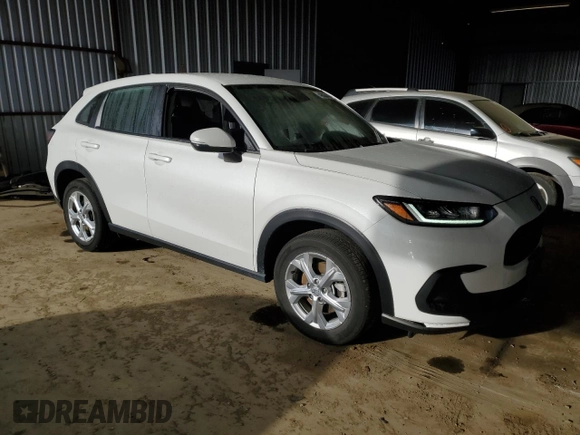 2024 Honda HR-V LX with VIN 3CZRZ1H30RM731730, listed as a Copart auction lot 48084425 with 10,657 mi miles and Salvage Title. Bid and sale history available at carsss.com. Image 4.