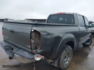 2005 Toyota Tundra SR5 with VIN 5TBET341X5S476366, listed as a IAAI auction lot 41607532 with 293,760 mi miles. Bid and sale history available at carsss.com. Image 4.
