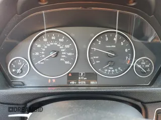 2014 BMW 3 Series 328i with VIN WBA3C1C5XEK106904, listed as a Copart auction lot 60565595 with 91,576 mi miles and Salvage title. Bid and sale history available at DreamBid. Image 9.