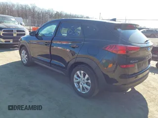 2019 Hyundai Tucson SE with VIN KM8J2CA46KU073107, listed as a IAAI auction lot 41648453 with 58,417 mi miles. Bid and sale history available at carsss.com. Image 3.