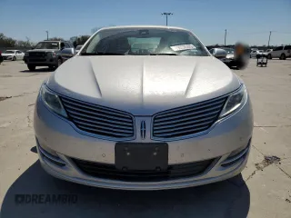 2014 Lincoln MKZ Hybrid z VIN 3LN6L2LU0ER826653, wystawiony jako Copart lot #49000305 z przebiegiem 174 587 mil mil oraz Czysty tytuł • Clean title. Historia ofert i sprzedaży dostępna na DreamBid. Obrazek 5.