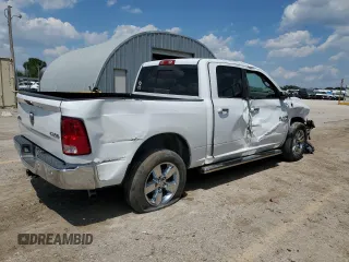 2015 Ram 1500 Outdoorsman z VIN 1C6RR7LG0FS733717, wystawiony jako Copart lot #62063864 z przebiegiem 60 043 mil mil oraz Szkoda całkowita • Salvage title. Historia ofert i sprzedaży dostępna na DreamBid. Obrazek 3.