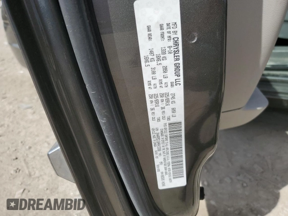 2010 Chrysler Town & Country Touring z VIN 2A4RR5D16AR415368, wystawiony jako Copart lot #55738015 z przebiegiem 127 871 mil mil oraz Szkoda całkowita • Salvage title. Historia ofert i sprzedaży dostępna na DreamBid. Obrazek 12.