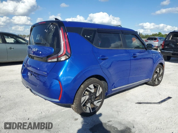2024 Kia Soul GT-Line with VIN KNDJ53AUXR7221568, listed as a Copart auction lot 80252344 with 2,083 mi miles and Non Repairable. Bid and sale history available at carsss.com. Image 3.