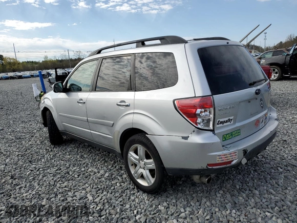 2010 Subaru Forester 2.5X Limited with VIN JF2SH6DC9AH730583, listed as a Copart auction lot 54013835 with 196,286 mi miles and Clean Title. Bid and sale history available at carsss.com. Image 2.