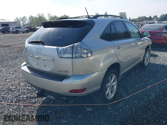 2008 Lexus RX with VIN 2T2HK31U38C069679, listed as a IAAI auction lot 42119684 with 134,196 mi miles. Bid and sale history available at carsss.com. Image 4.