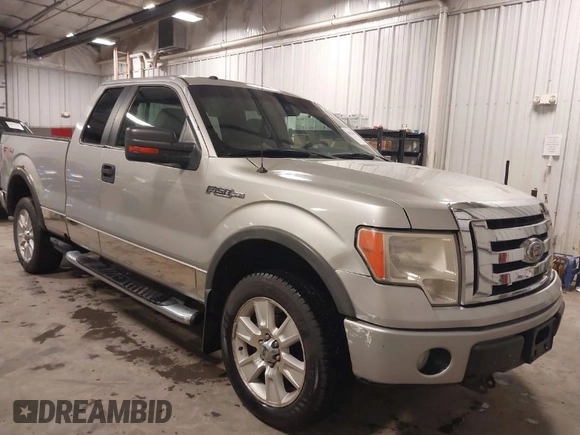 2009 Ford F-150 XL with VIN 1FTPX14V99KC61148, listed as a IAAI auction lot 41933852 with 149,243 mi miles. Bid and sale history available at carsss.com. Image 1.