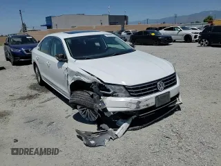 2017 Volkswagen Passat SE with VIN 1VWBT7A30HC013663, listed as a Copart auction lot 58043215 with 76,708 mi miles and Salvage title. Bid and sale history available at DreamBid. Image 13.