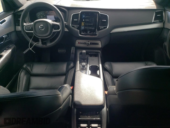 2022 Volvo XC90 R-Design with VIN YV4BR0CM8N1792295, listed as a Copart auction lot 41708124 with 24,774 mi miles and Clean Title. Bid and sale history available at carsss.com. Image 8.
