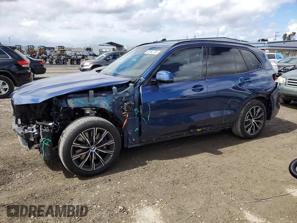 2021 BMW X5 xDrive45e with VIN 5UXTA6C09M9H50122, listed as a Copart auction lot 48162735 with 59,697 mi miles and Salvage Title. Bid and sale history available at carsss.com. Image 1.