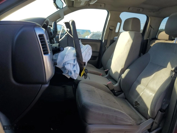 2014 Chevrolet Silverado 1500 LT with VIN 1GCRCREC3EZ307557, listed as a Copart auction lot 45332645 with 229,899 mi miles and Salvage Title. Bid and sale history available at carsss.com. Image 7.