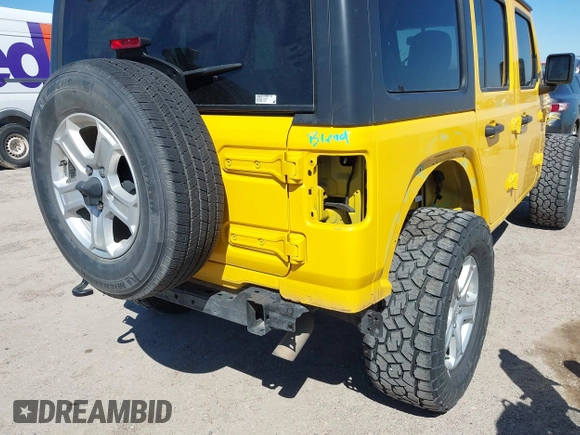 2021 Jeep Wrangler Unlimited Willys with VIN 1C4HJXDN8MW511747, listed as a IAAI auction lot 41730164 with 42,300 mi miles and . Bid and sale history available at DreamBid. Image 6.