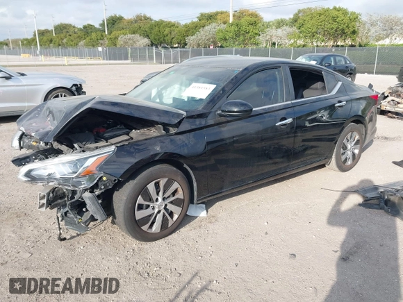 2020 Nissan Altima S with VIN 1N4BL4BV7LC198648, listed as a IAAI auction lot 41581583 with 83,794 mi miles and . Bid and sale history available at DreamBid. Image 17.