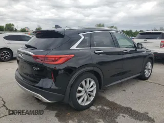 2019 Infiniti QX50 Essential with VIN 3PCAJ5M39KF104462, listed as a Copart auction lot 55044025 with 107,167 mi miles and Salvage title. Bid and sale history available at DreamBid. Image 3.